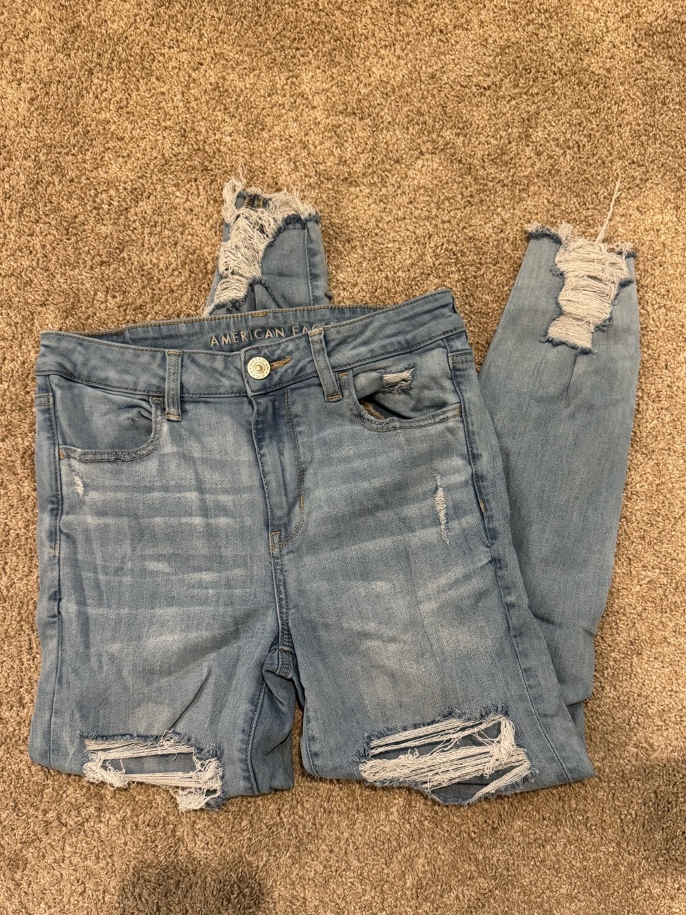 American Eagle Outfitters Light Blue Distressed Skinny Jeans